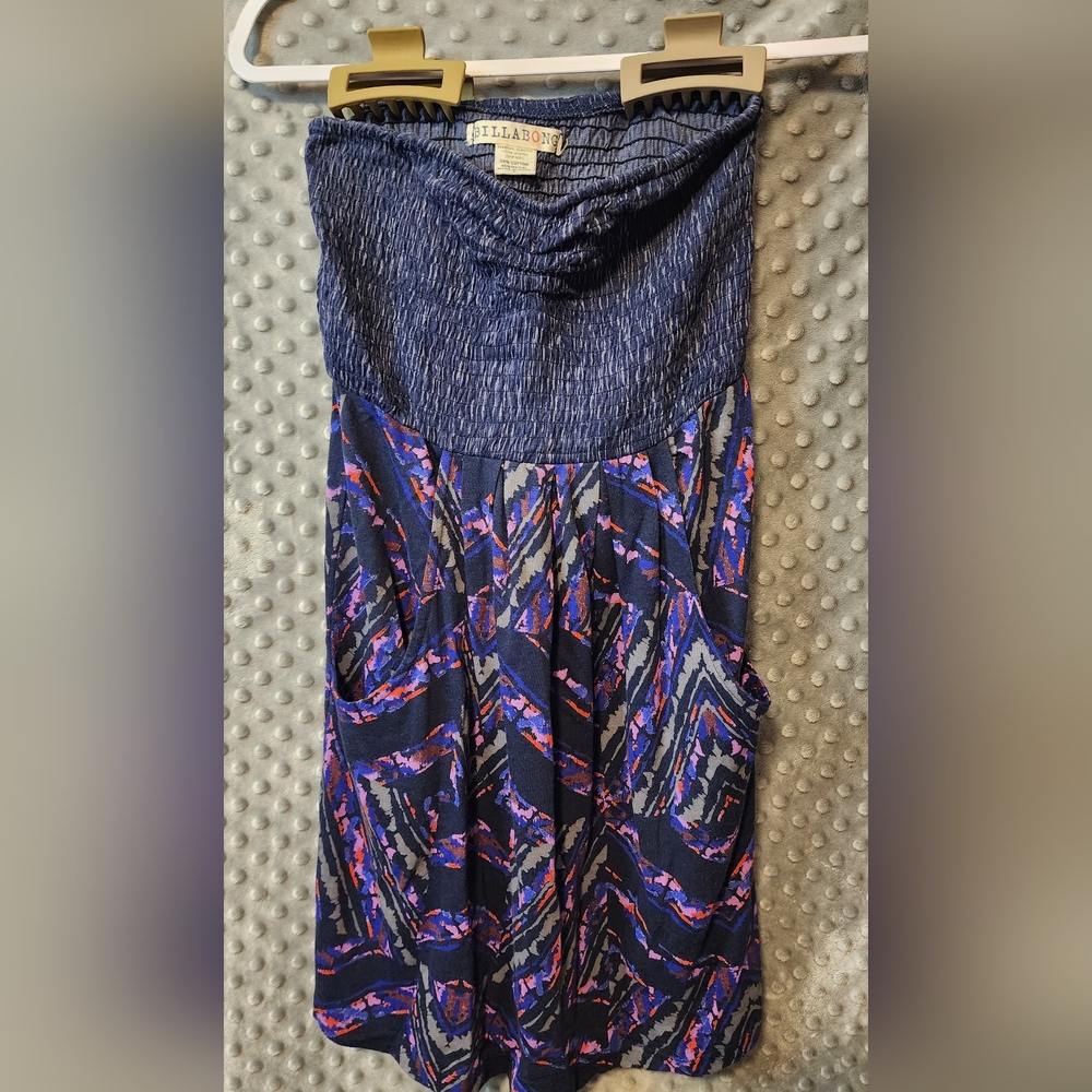 Billabong Strapless Dress With Pockets Size Small